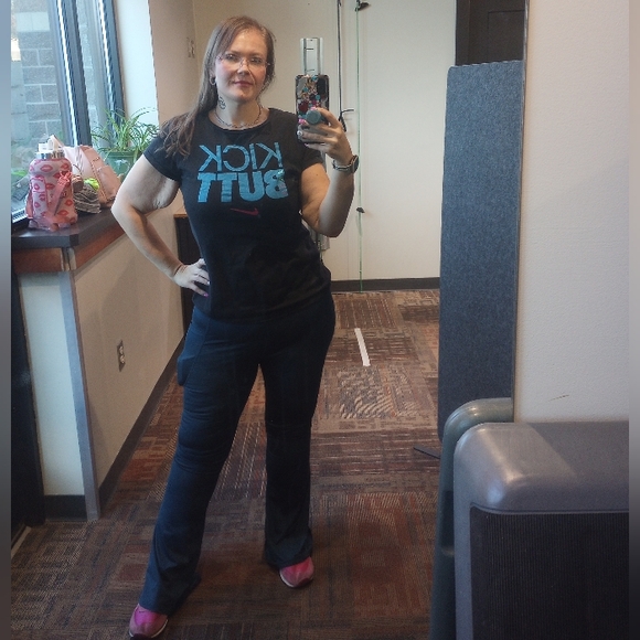 Meet your Posher, Rachel - Picture 1 of 4